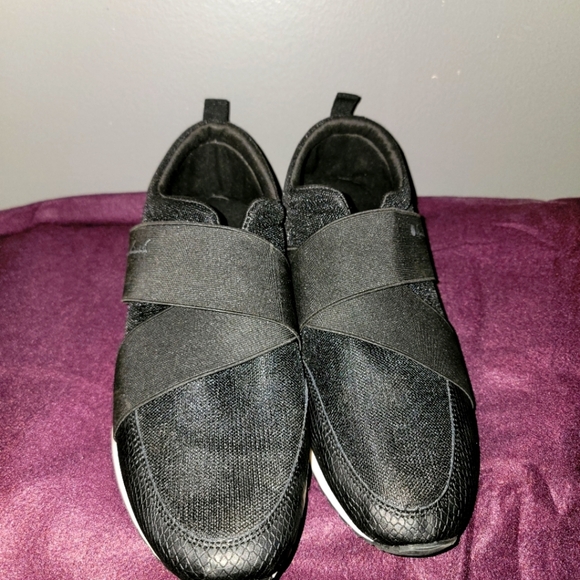 Gloria Vanderbilt Ava Slip on Sneakers Women's 10 - Picture 3 of 9